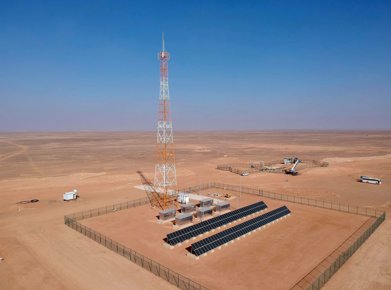 Next generation desert power technology running remote TETRA site in KSA